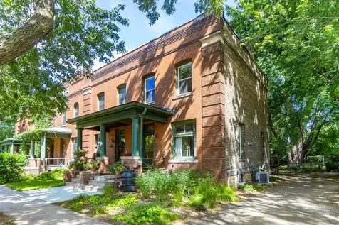 119 Isabel Street E Saint Paul MN 55107