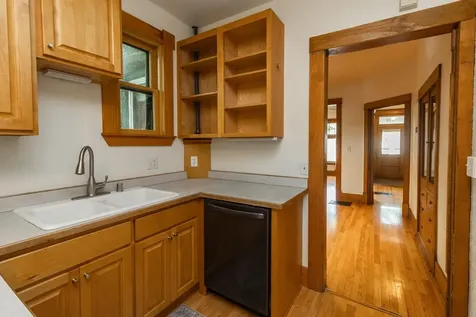 119 Isabel Street E Saint Paul MN 55107