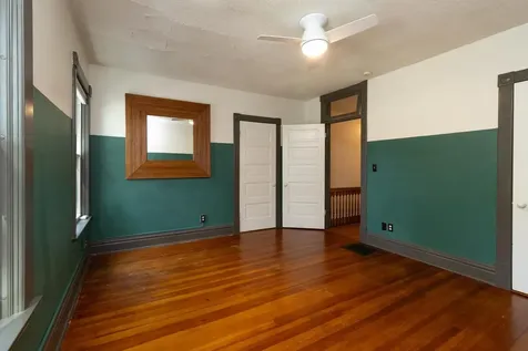 119 Isabel Street E Saint Paul MN 55107