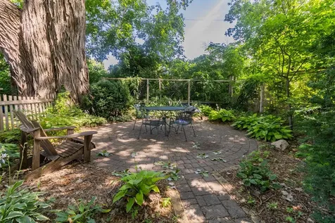 119 Isabel Street E Saint Paul MN 55107