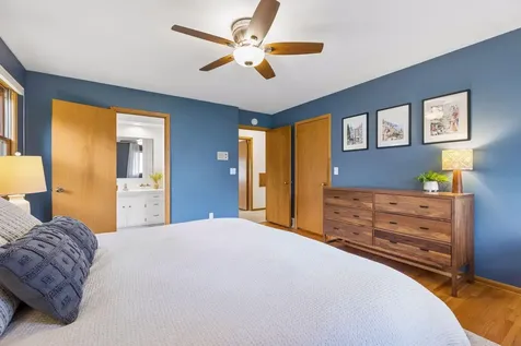 7401 W Shore Drive Edina MN 55435
