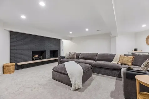 7401 W Shore Drive Edina MN 55435