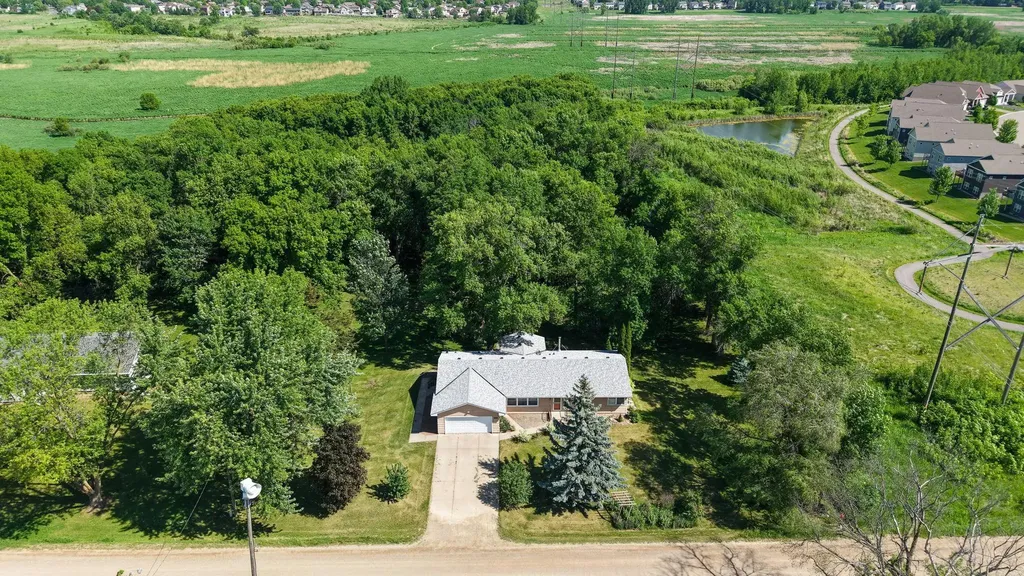 9884 35th Street NE Saint Michael MN 55376