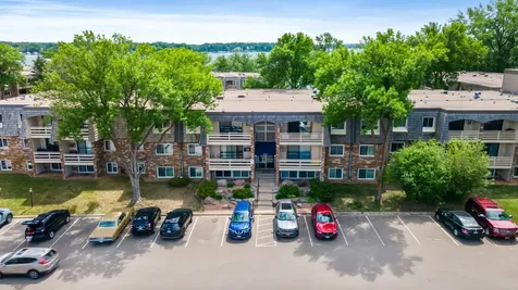 4387 Wilshire Boulevard Mound MN 55364