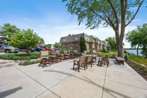 4387 Wilshire Boulevard Mound MN 55364