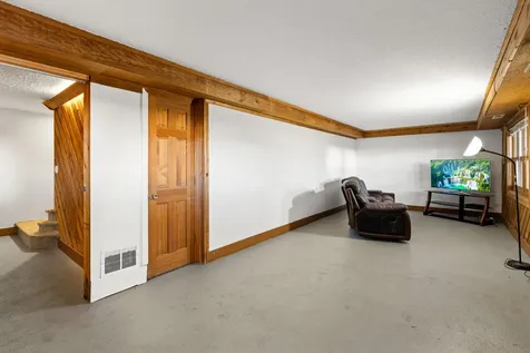2904 Silver Lake Court NE Saint Anthony MN 55421