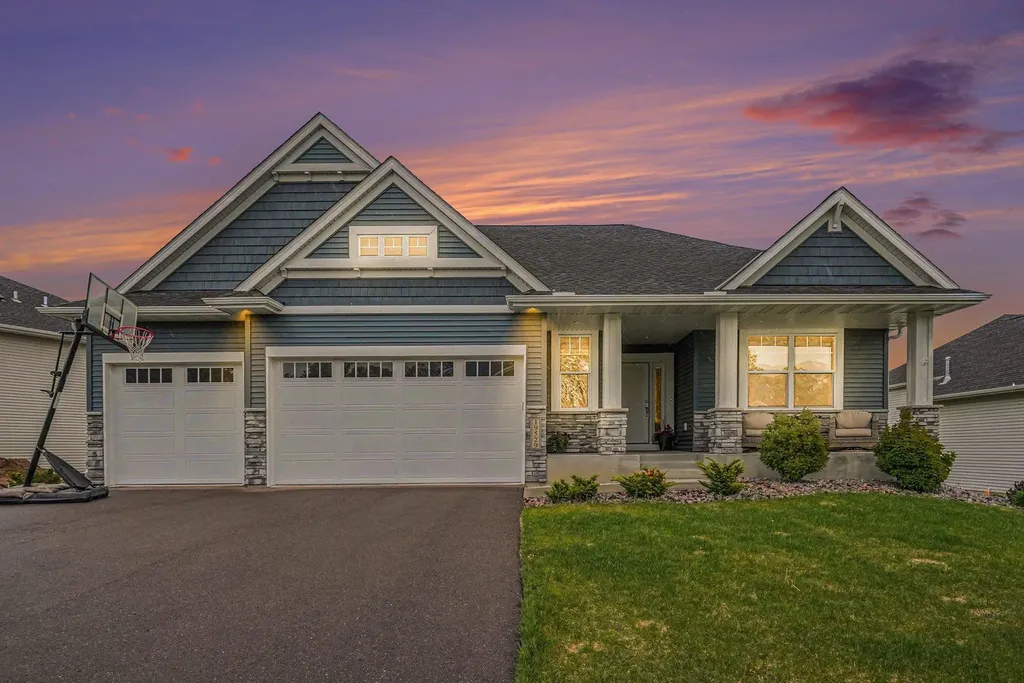 19529 York Drive NW Elk River MN 55330