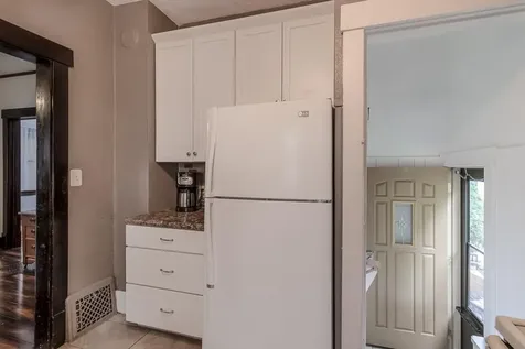 708 Lyndale Street North Mankato MN 56003
