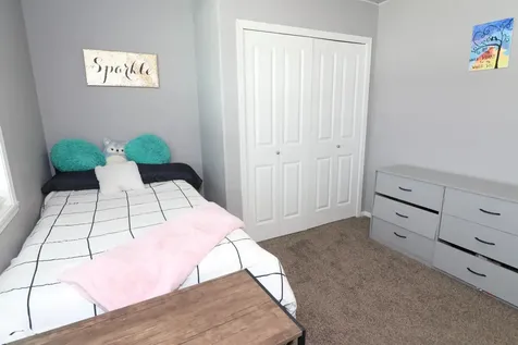 4312 10th Street S Moorhead MN 56560