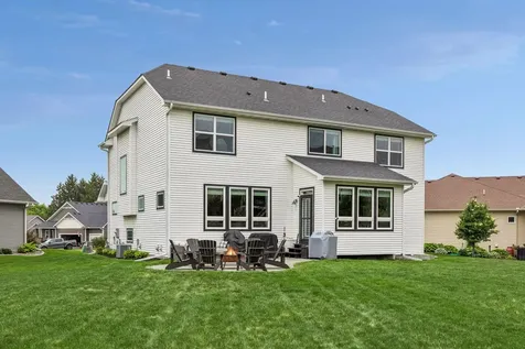 19934 Hiawatha Court Lakeville MN 55044