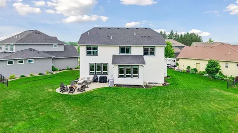 19934 Hiawatha Court Lakeville MN 55044