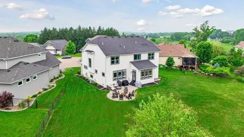 19934 Hiawatha Court Lakeville MN 55044