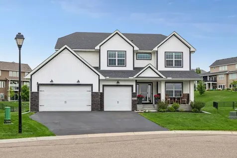 19934 Hiawatha Court Lakeville MN 55044