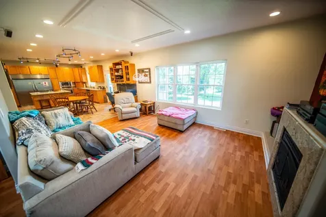 8229 10th Street SW Byron MN 55920