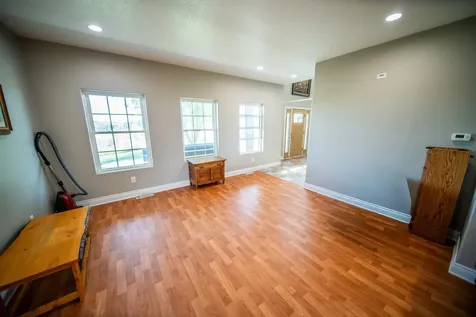 8229 10th Street SW Byron MN 55920