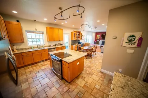 8229 10th Street SW Byron MN 55920