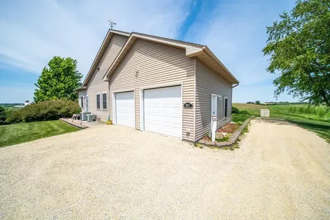 8229 10th Street SW Byron MN 55920