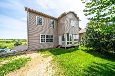 8229 10th Street SW Byron MN 55920