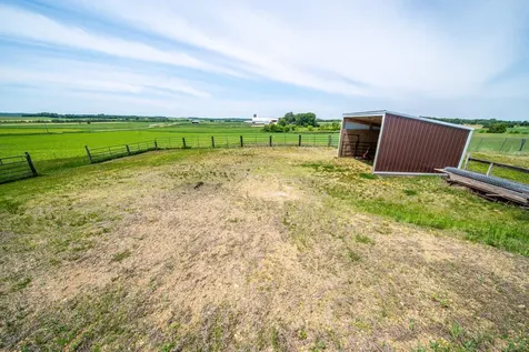 8229 10th Street SW Byron MN 55920
