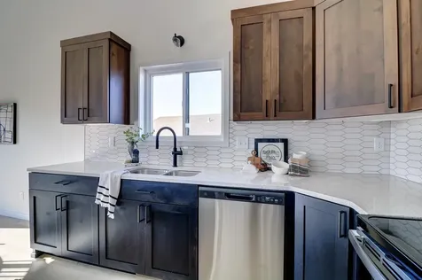 6826 Selkirk Drive S Fargo ND 58104