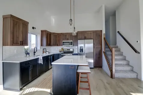 6826 Selkirk Drive S Fargo ND 58104