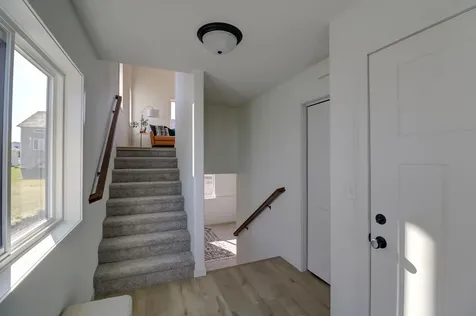 6826 Selkirk Drive S Fargo ND 58104