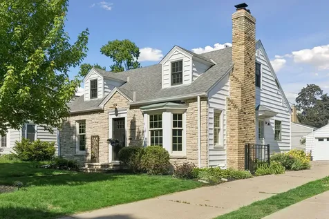 5821 Colfax Avenue S Minneapolis MN 55419