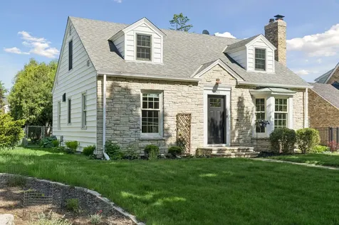 5821 Colfax Avenue S Minneapolis MN 55419