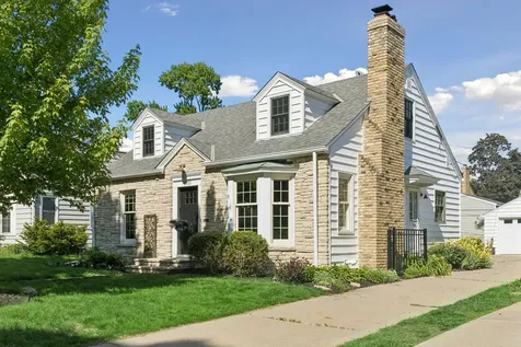 5821 Colfax Avenue S Minneapolis MN 55419