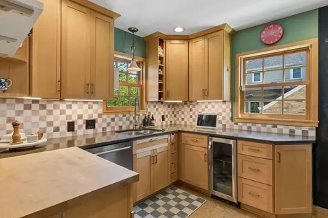 5821 Colfax Avenue S Minneapolis MN 55419