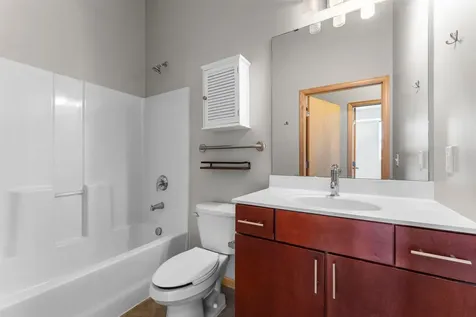 2650 University Avenue W Saint Paul MN 55114