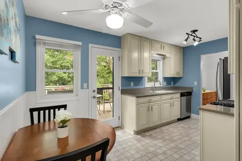 1616 Circle Drive Burnsville MN 55337