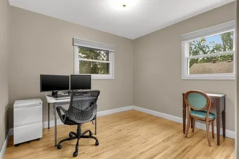 1616 Circle Drive Burnsville MN 55337