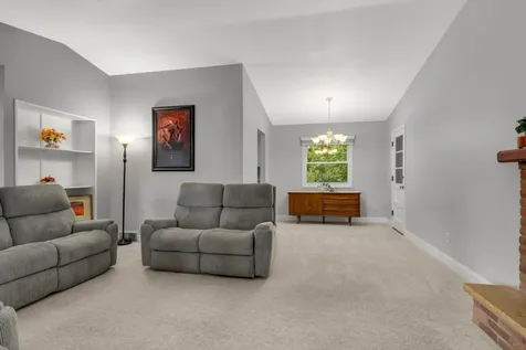 1616 Circle Drive Burnsville MN 55337