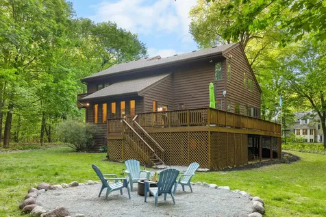 6365 Virginia Drive Victoria MN 55331