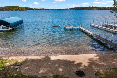 6365 Virginia Drive Victoria MN 55331