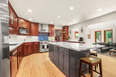 6365 Virginia Drive Victoria MN 55331