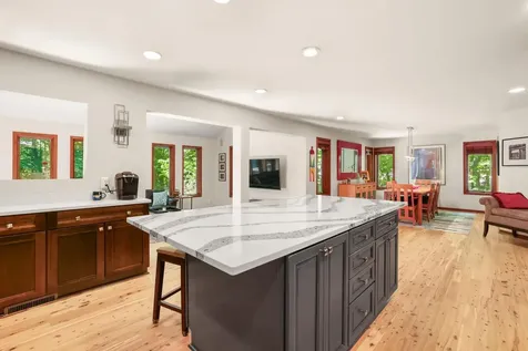 6365 Virginia Drive Victoria MN 55331