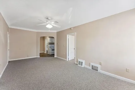 661 Payne Avenue Saint Paul MN 55130
