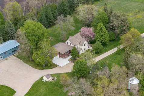21443 160th Street New Richland MN 56072
