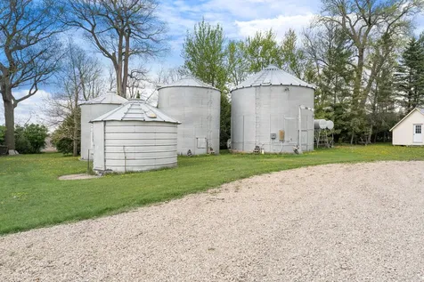 21443 160th Street New Richland MN 56072