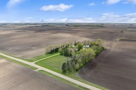 21443 160th Street New Richland MN 56072