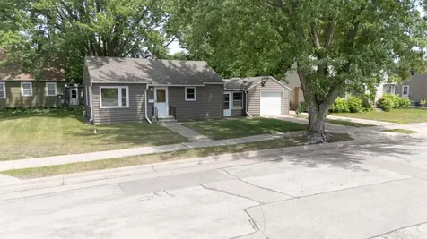 401 13th Avenue NE Austin MN 55912