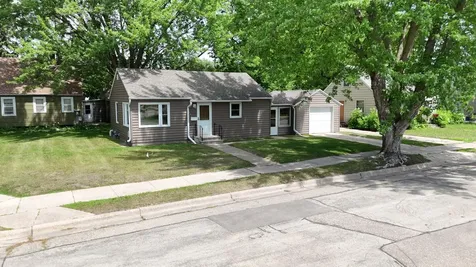 401 13th Avenue NE Austin MN 55912
