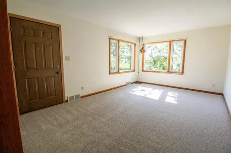 401 13th Avenue NE Austin MN 55912