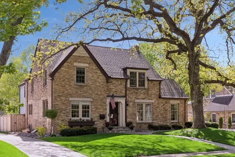 4913 Bruce Avenue Edina MN 55424