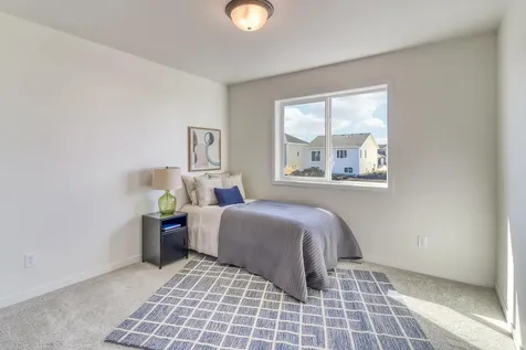6736 Selkirk Drive S Fargo ND 58104