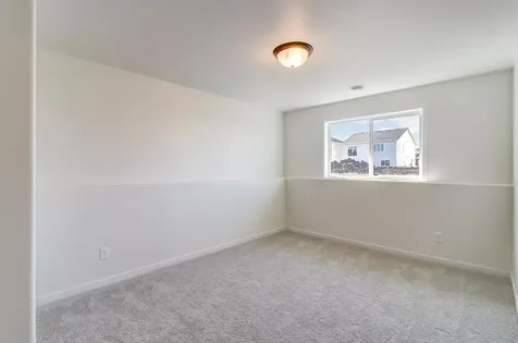6736 Selkirk Drive S Fargo ND 58104