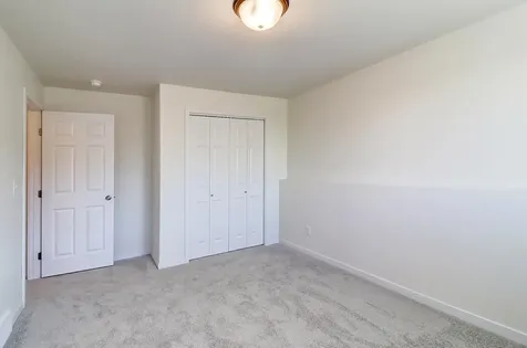 6736 Selkirk Drive S Fargo ND 58104