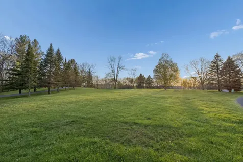 5125 Fern Drive Loretto MN 55357